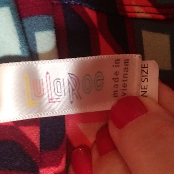 EUC Lularoe Leggings.  One Size.    B4 - Picture 2 of 2